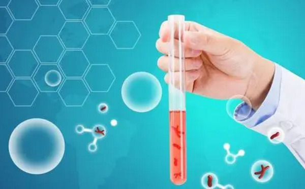 突然月经超多血块很大